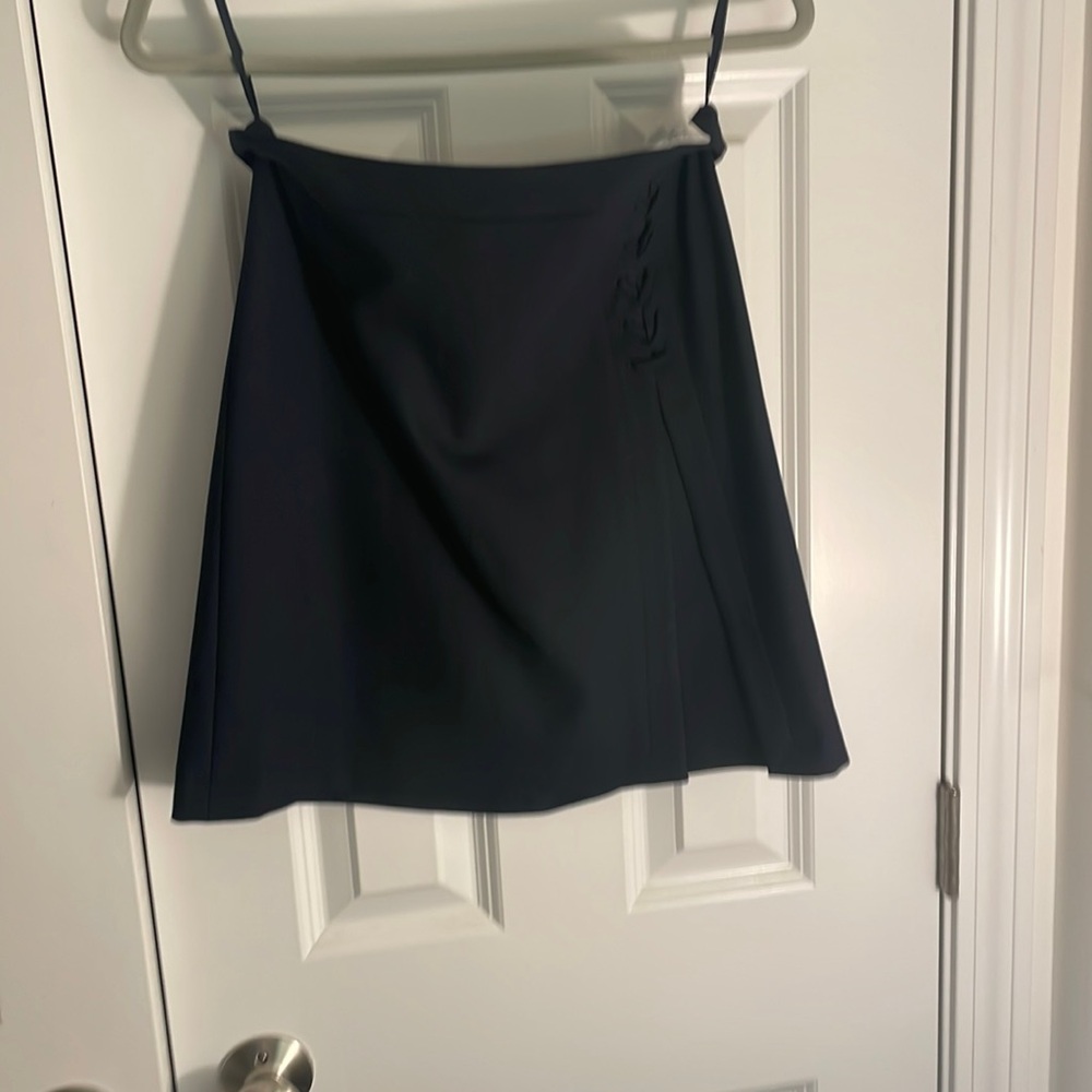 Navy Brooks brother skirt never worn worn tags